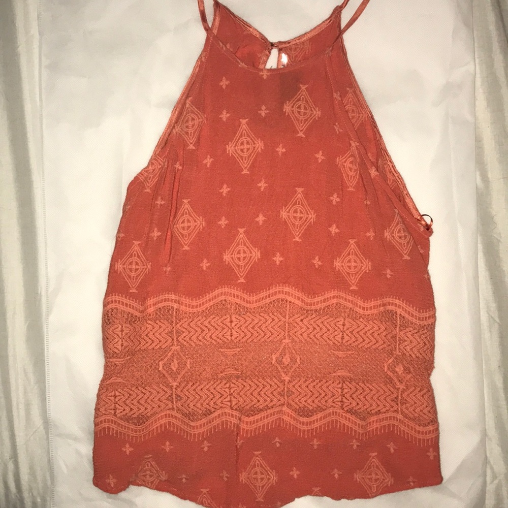 High neck tank